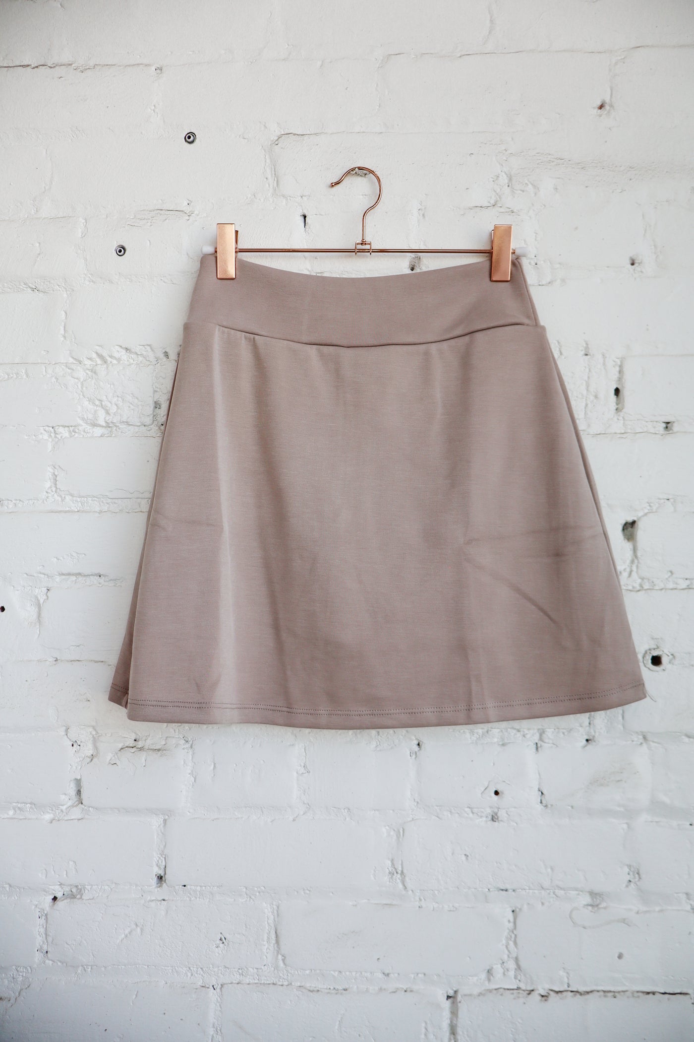 Techno Suave Skort